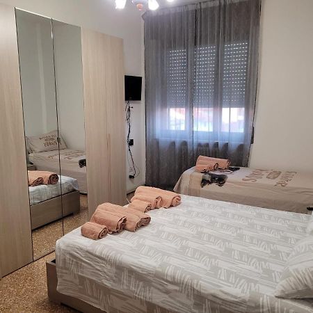 Appartamento Todaro Виджевано Екстериор снимка