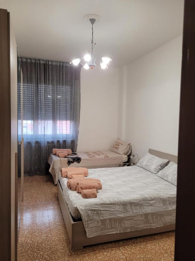 Appartamento Todaro Виджевано Екстериор снимка